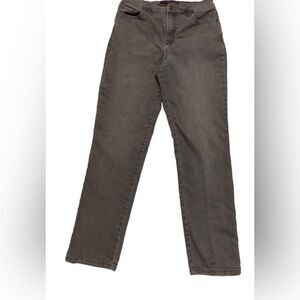 Gloria Vanderbilt High rise Mom jeans Size 6